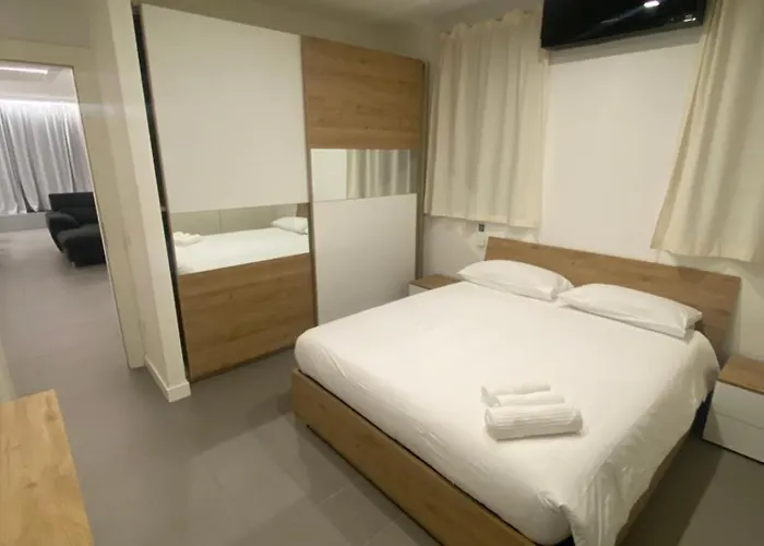 Bb Lucent Center Apartamento Avellino